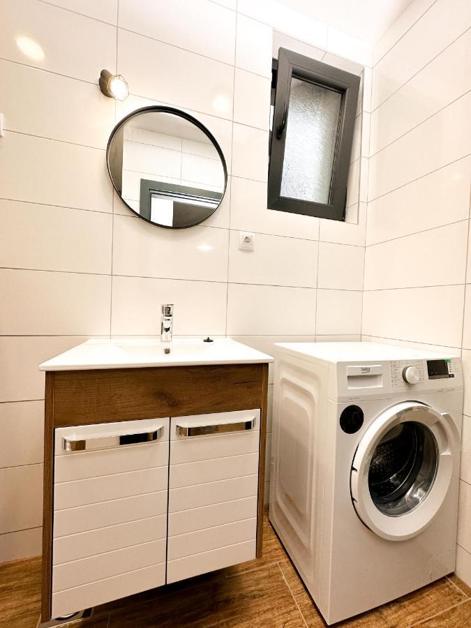 Kiko Apartmani Lux Зренянин Экстерьер фото