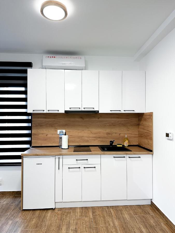 Kiko Apartmani Lux Зренянин Экстерьер фото