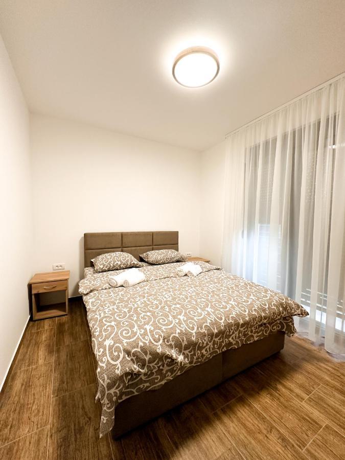 Kiko Apartmani Lux Зренянин Экстерьер фото