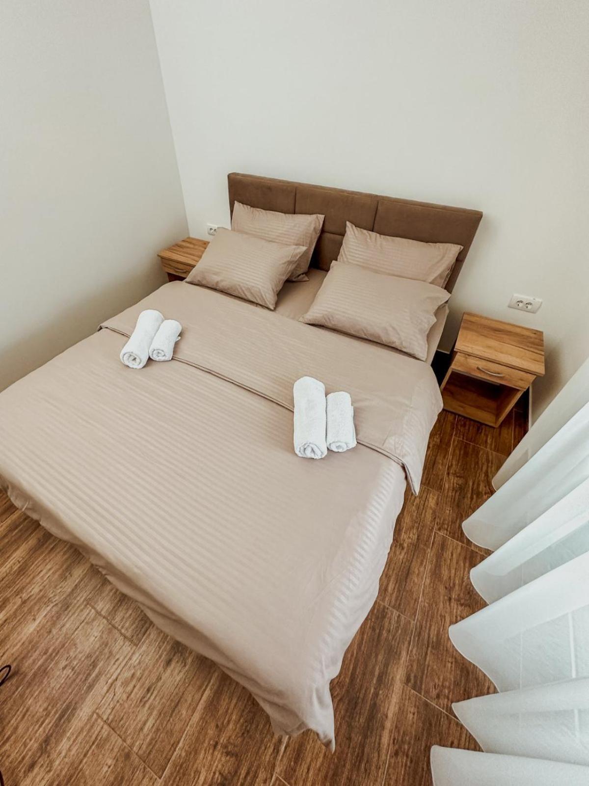 Kiko Apartmani Lux Зренянин Экстерьер фото